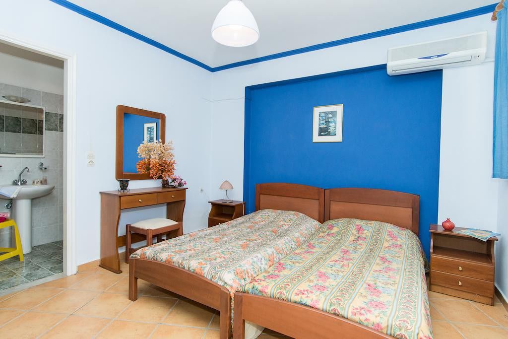 Dinos Hotel Zakynthos Exterior photo